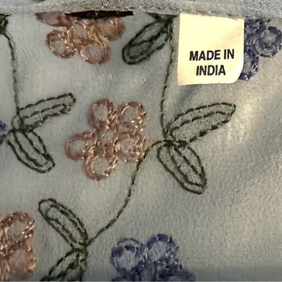 Embroidered Light Scarf - Picture 3 of 5